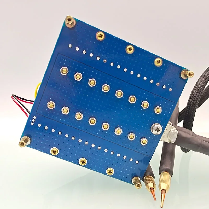 เครื่องเชื่อมแบบพัลส์ DIY 1600 - Spot Welder 18650 Battery Pack บทวิจารณ์และราคา